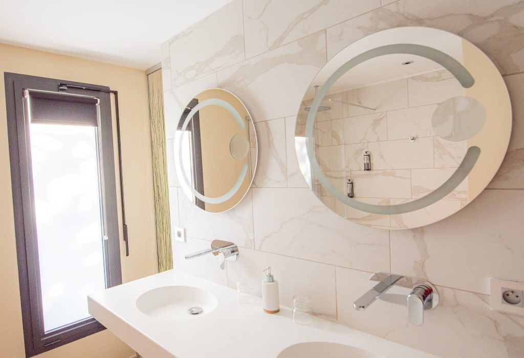 Chambre Océan salle de bain Hotel 2A Boucan Canot La Réunion